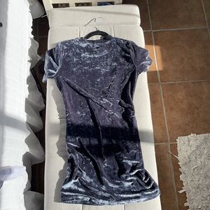 Women’s mid length dress